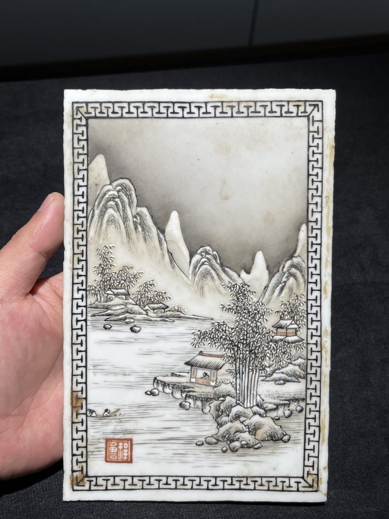 解放后 粉彩雪景图瓷板一对 - 图2