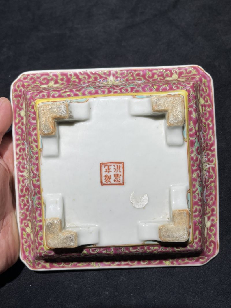 民国 洪宪彩花卉花盆一对 - 图15