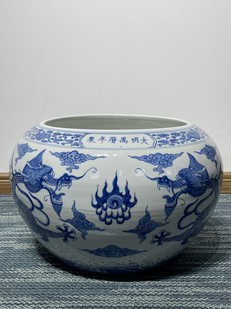 50年代 青花龙纹大卷缸一对 - 图2
