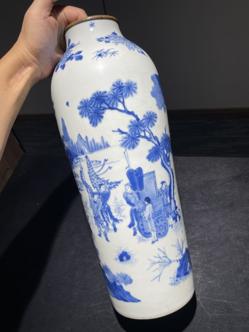 明崇祯 青花百里奚饲牛拜相纹筒瓶 - 图5