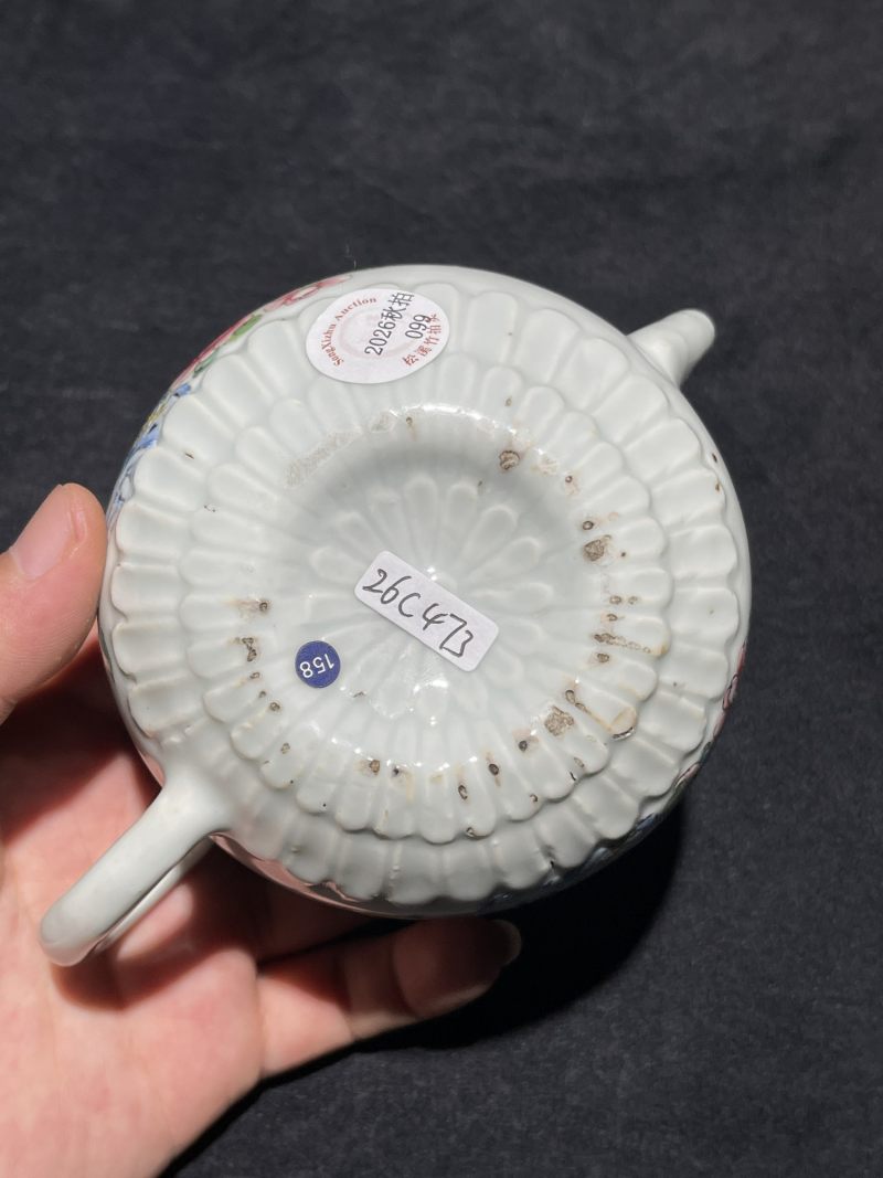 清雍正 广珐琅富贵大吉纹执壶 - 图9