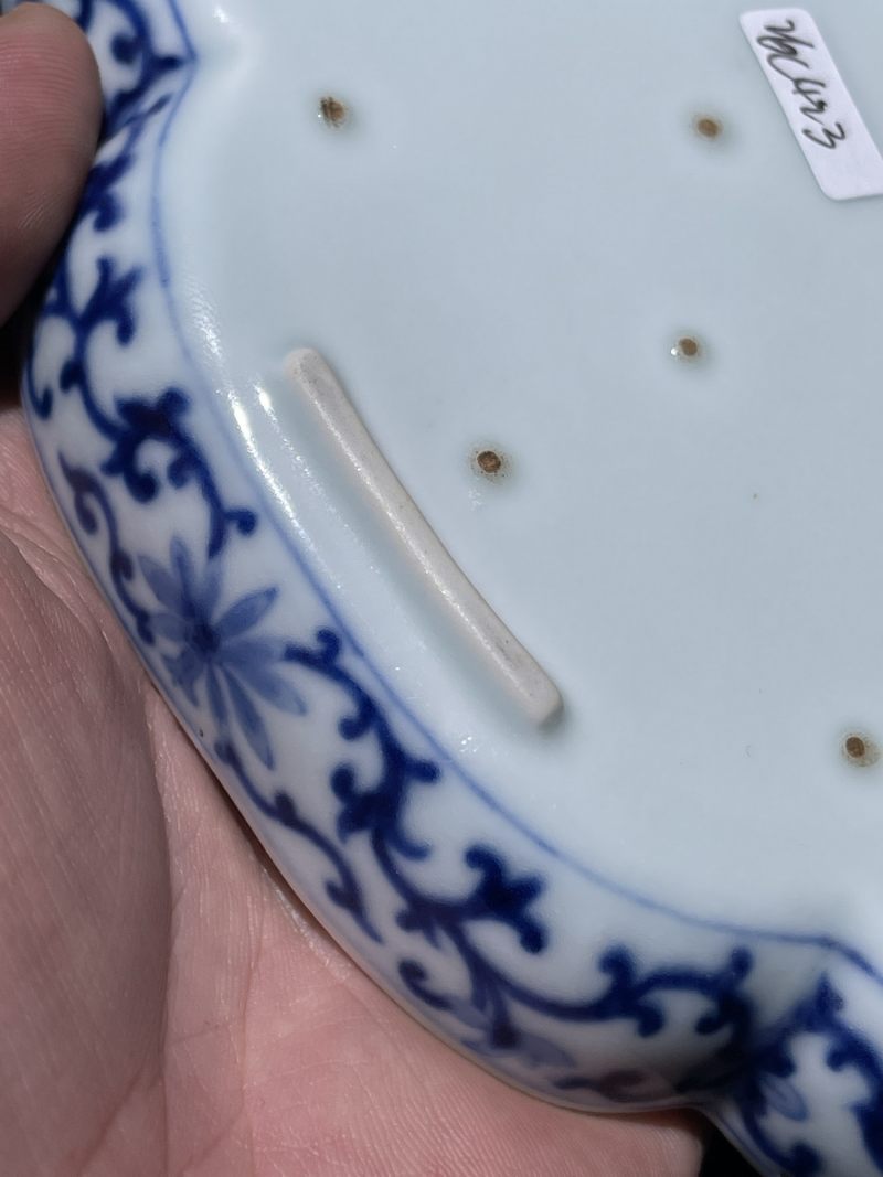 清中期 青花花卉纹海棠盘 - 图8