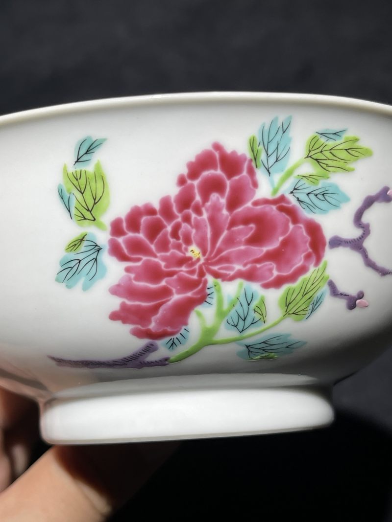 清雍正 粉彩没骨花卉纹碗一对 - 图6