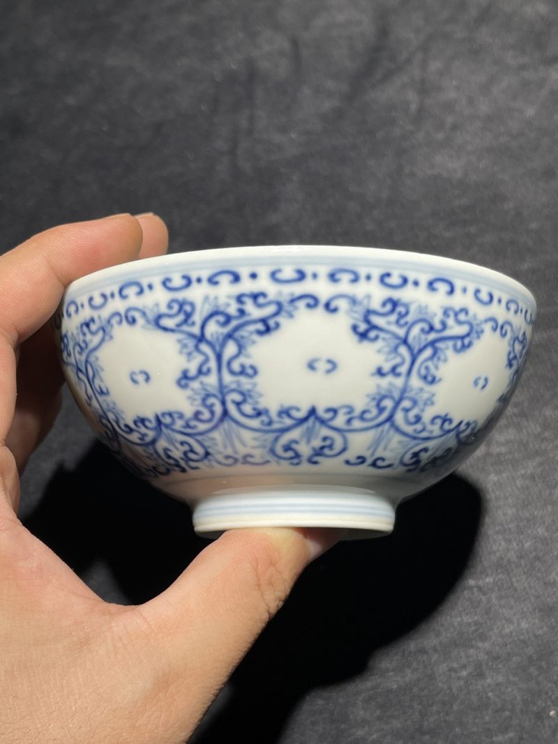 清代 青花花卉纹碗 - 图3
