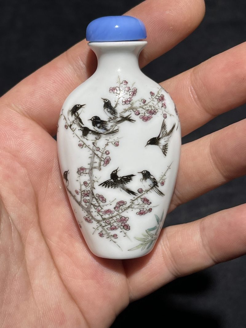 清晚期 粉彩喜鹊登梅鼻烟壶 - 图3