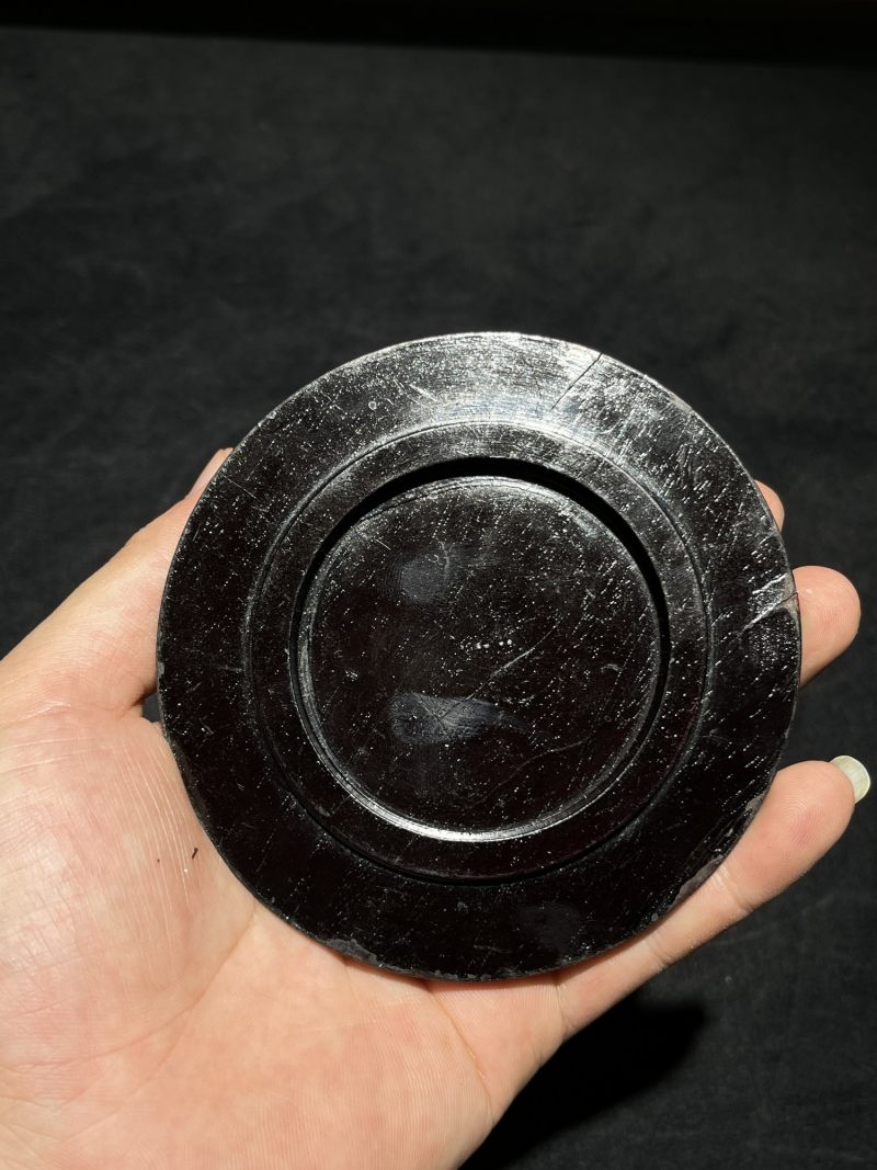 清乾隆 豆青粉彩博古纹罐 - 图13