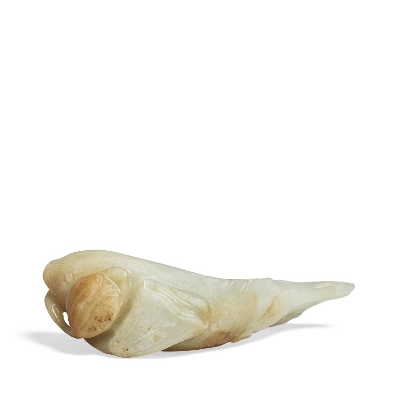 十九世紀 玉雕魚藻把件 | A JADE CARVING OF A FISH AND LOTUS