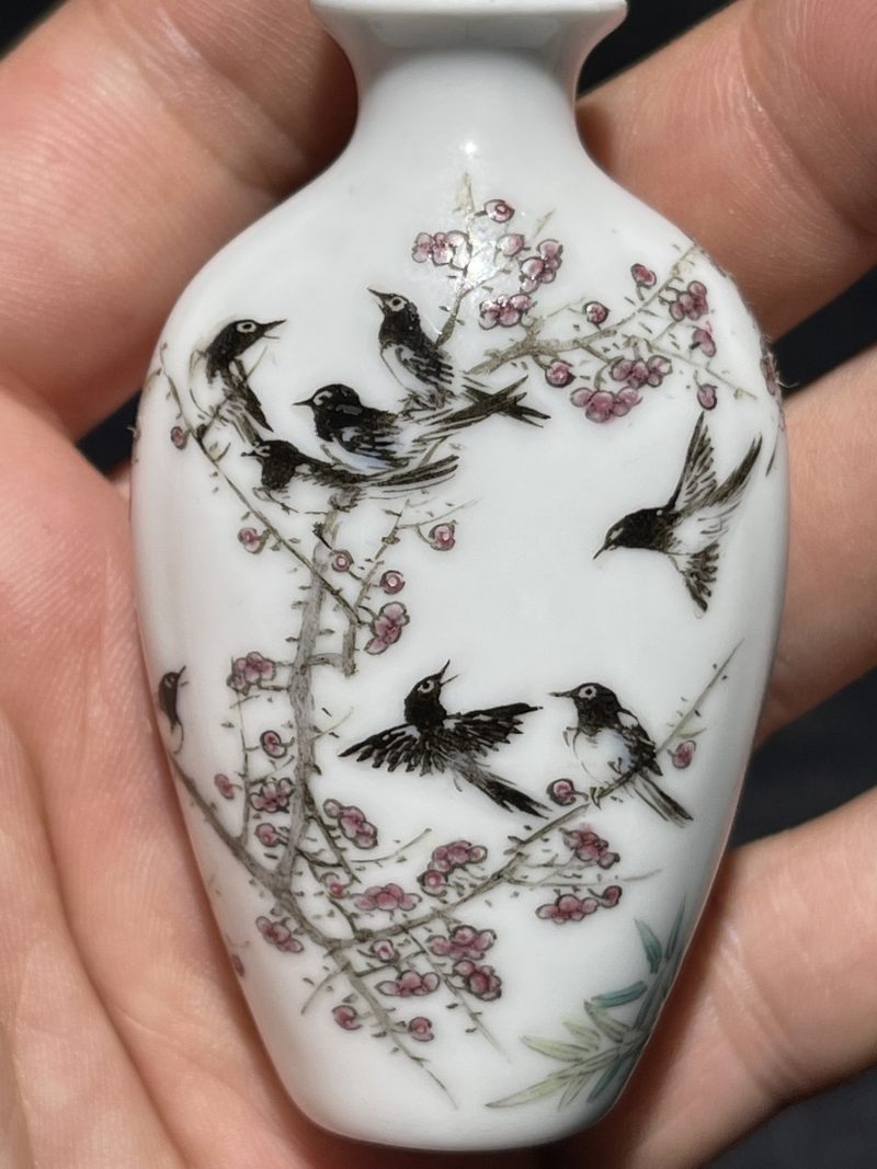 清晚期 粉彩喜鹊登梅鼻烟壶 - 图4