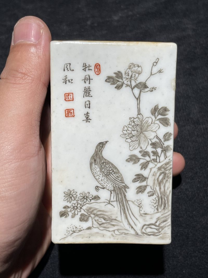 清乾隆 墨彩花鸟纹四方小笔筒 - 图3