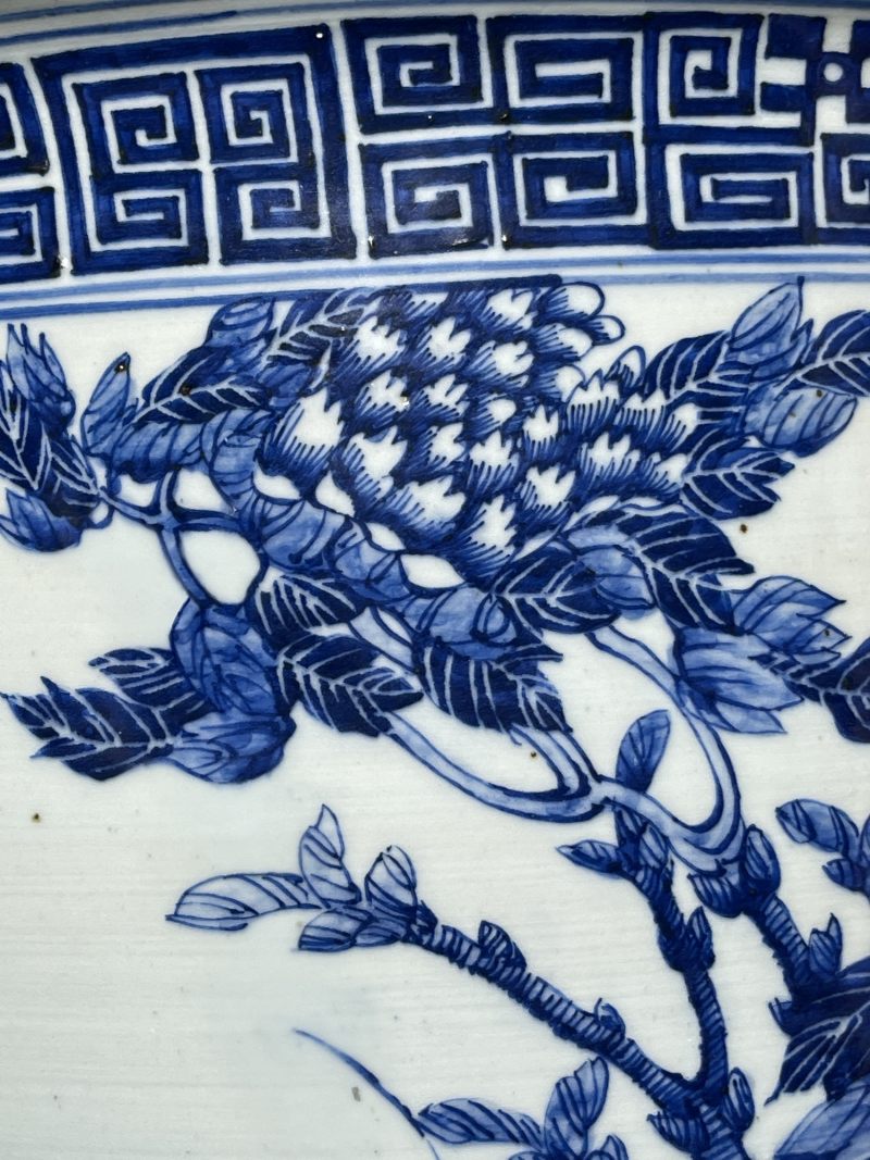 清中期 青花富贵白头纹大花盆一对 - 图8