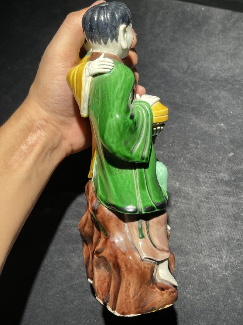 清早期 素三彩和合二仙瓷塑 - 图5