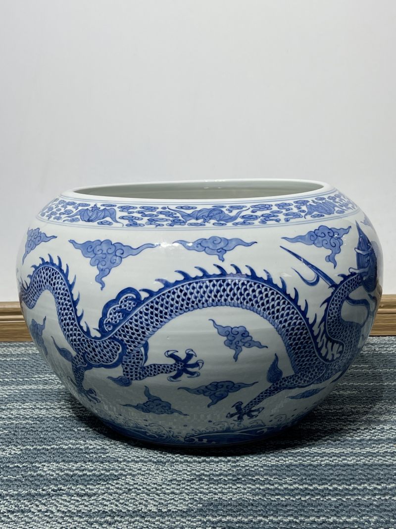50年代 青花龙纹大卷缸一对 - 图5