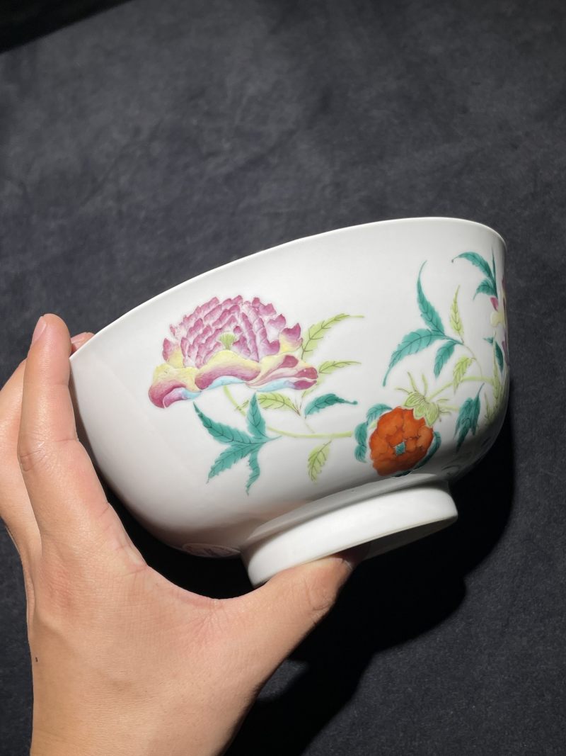 清光绪 粉彩花卉纹大碗 - 图2