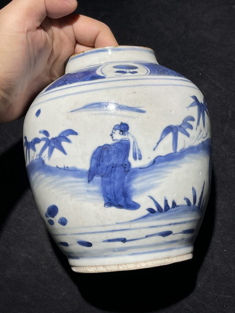 明万历 青花人物故事纹罐 - 图3