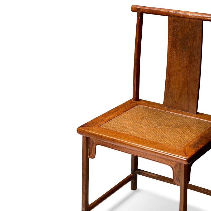 十八/十九世紀 黃花梨燈掛椅一對 | A PAIR OF HUANGHUALI 'LAMP-HANGER' CHAIRS, DENGGUAYI - 图9