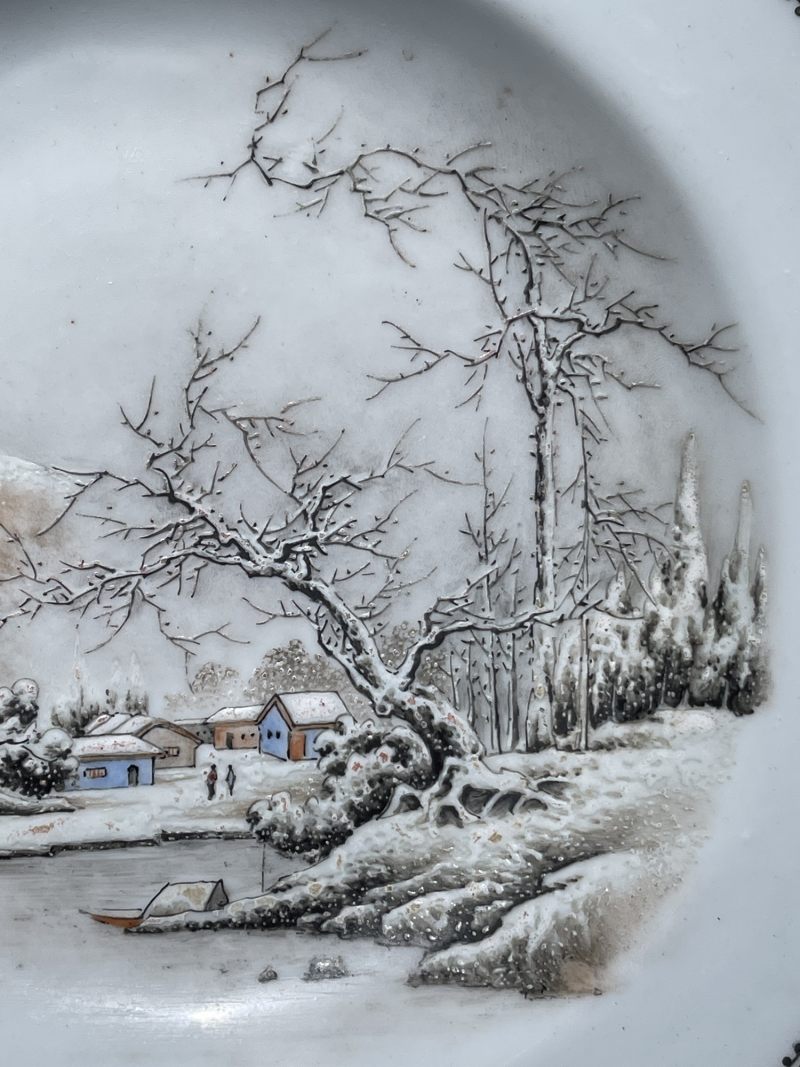 解放后 粉彩雪景盘一对 - 图3