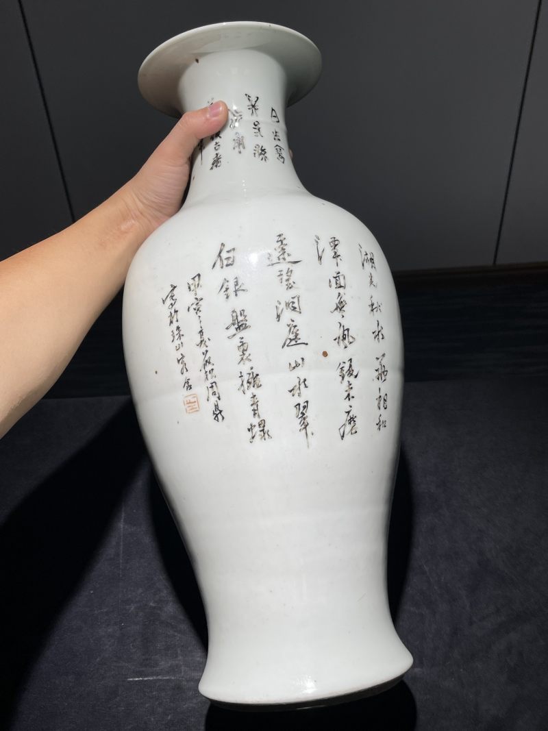民国 粉彩山水纹大瓶一对 - 图4