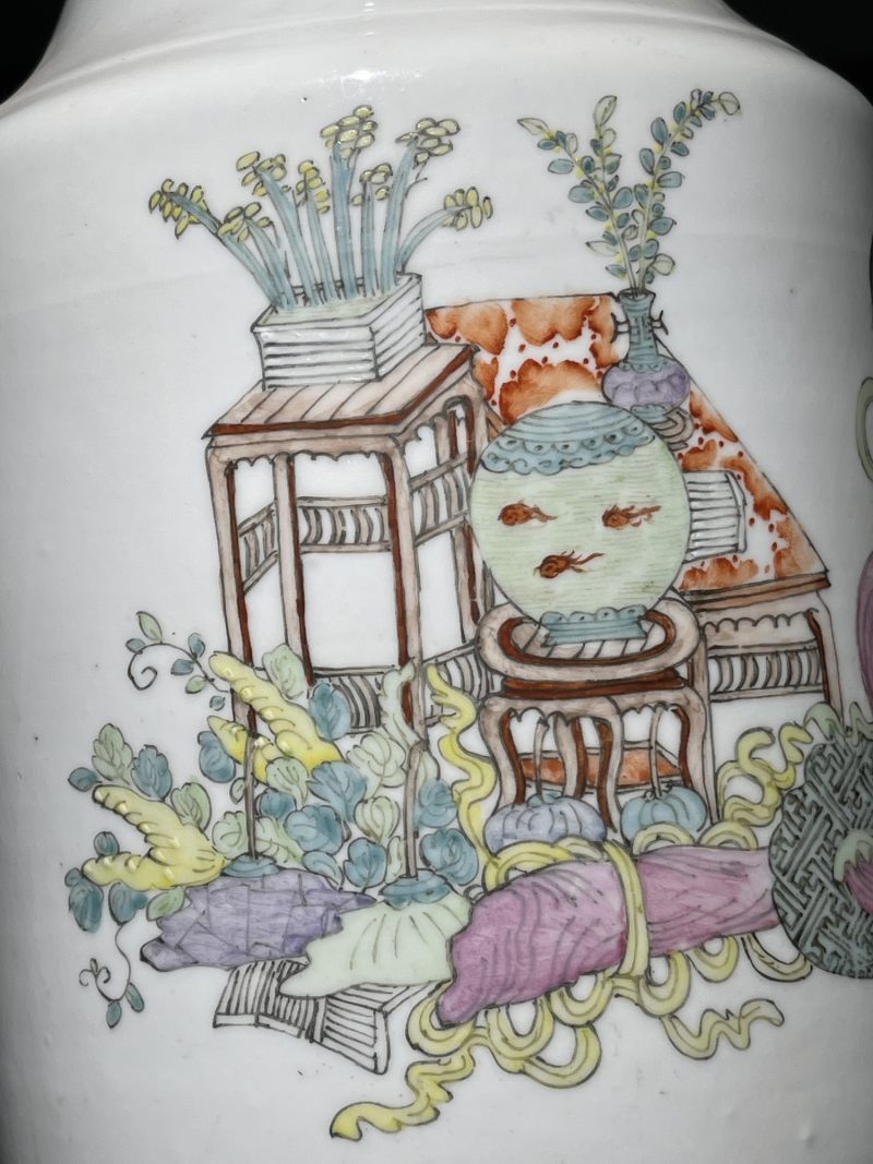 清晚期 粉彩二美图灯笼尊 - 图7