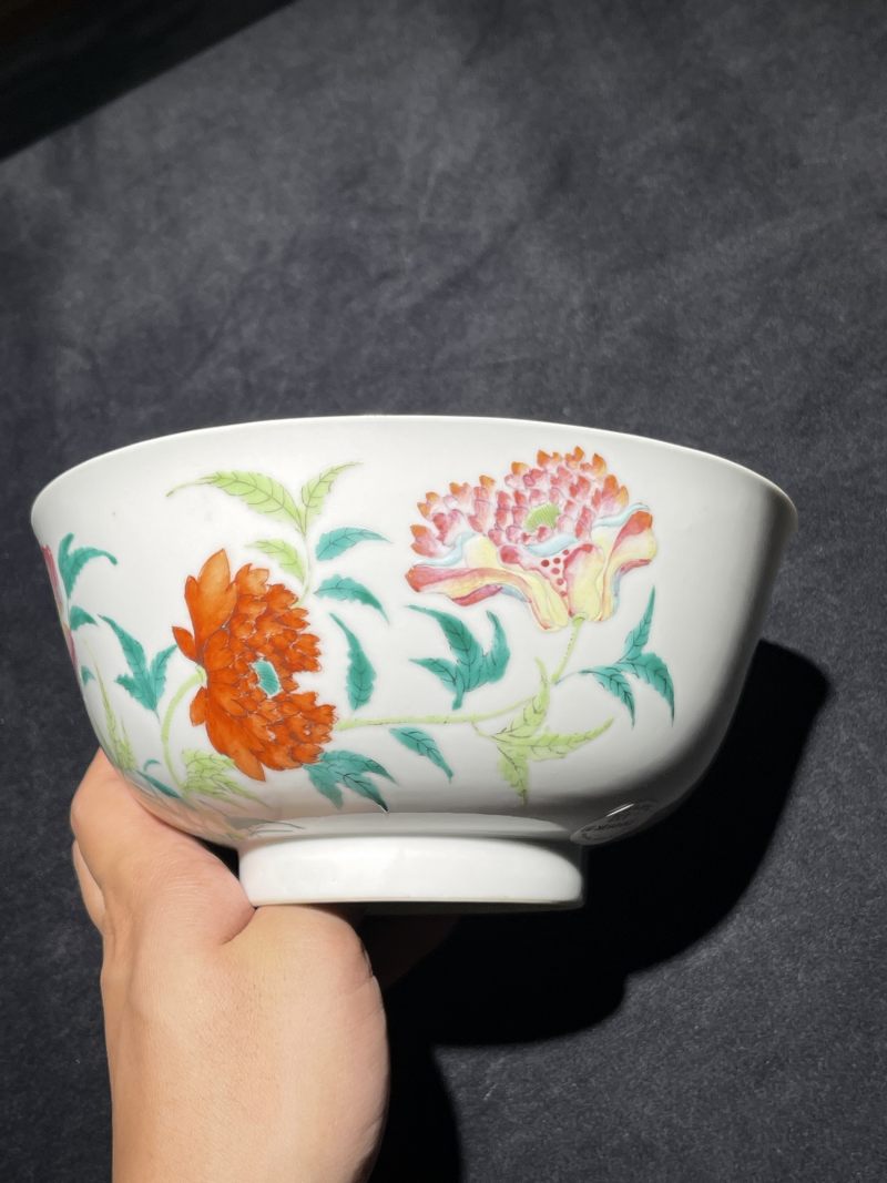 清光绪 粉彩花卉纹大碗 - 图4