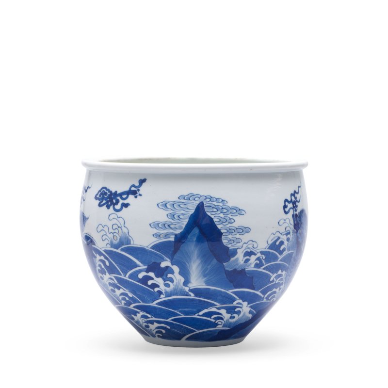 清康熙 青花海瑞獸紋卷缸 | A BLUE AND WHITE 'MYTHICAL BEASTS' JARDINIÈRE - 图6