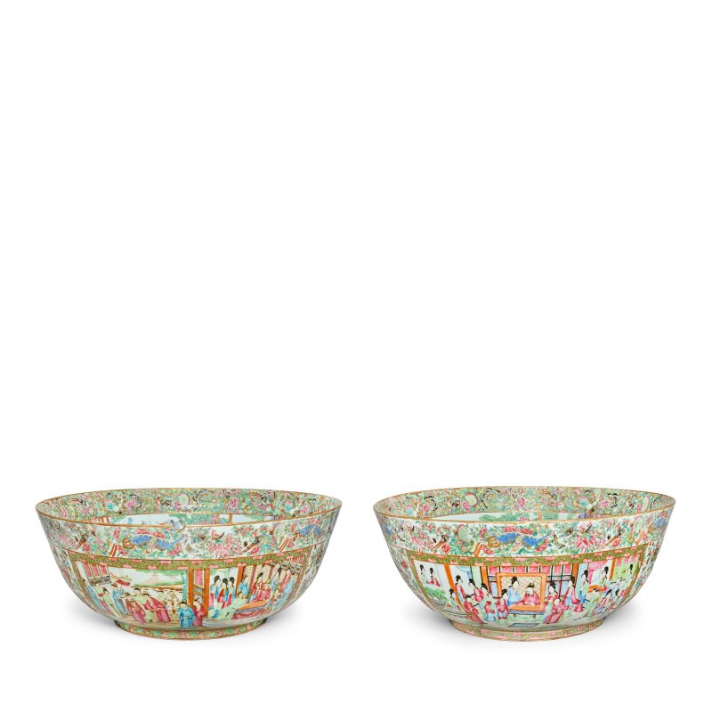十九世紀 廣彩人物故事圖大盌一對 | A PAIR OF MASSIVE CANTON FAMILLE ROSE PUNCH BOWLS - 图4