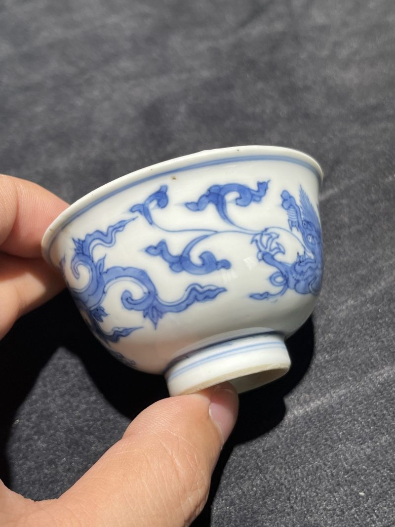 清康熙 青花香草龙纹杯一对 - 图13
