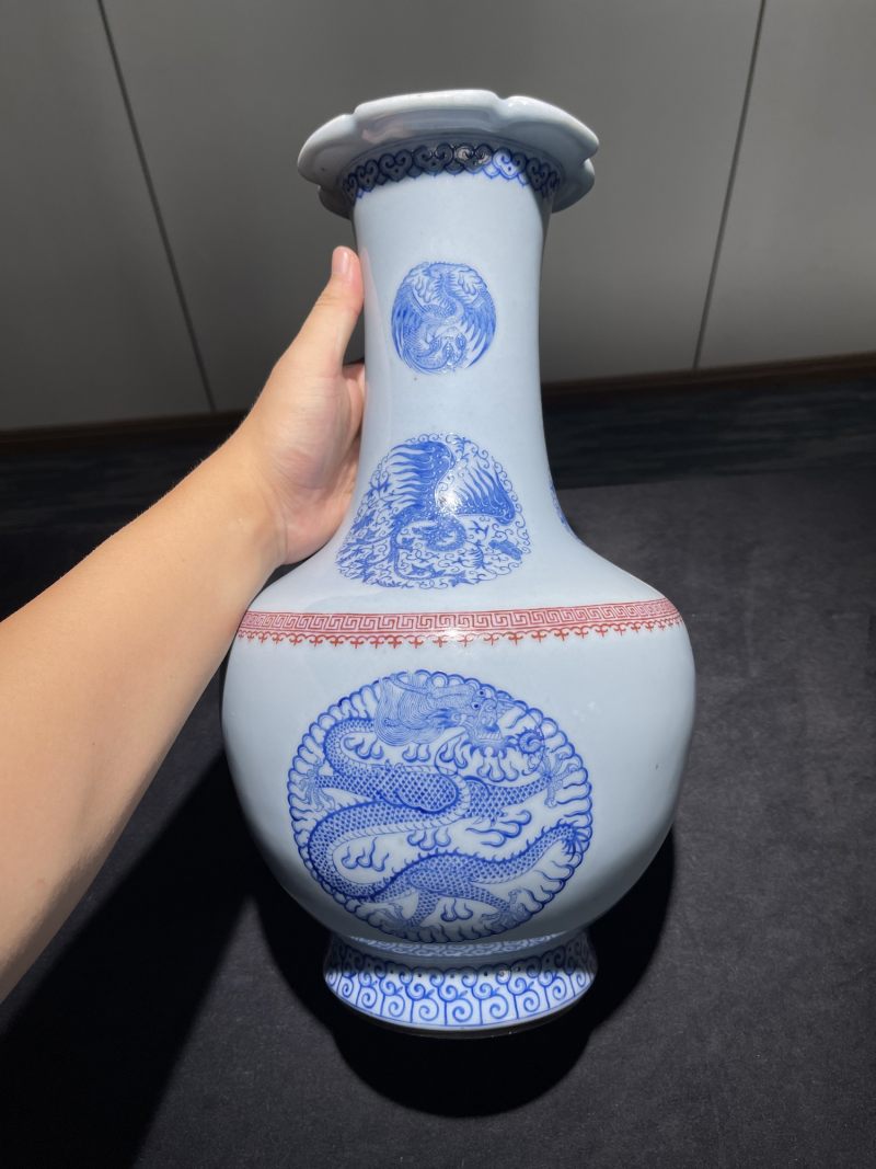 民国 天蓝釉料彩团龙团凤纹花口尊 - 图3
