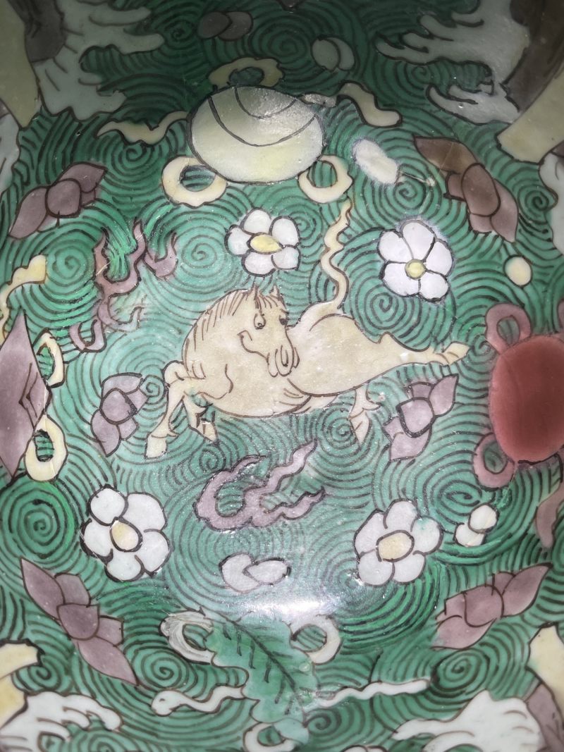 清康熙 素三彩海马纹碗 - 图3