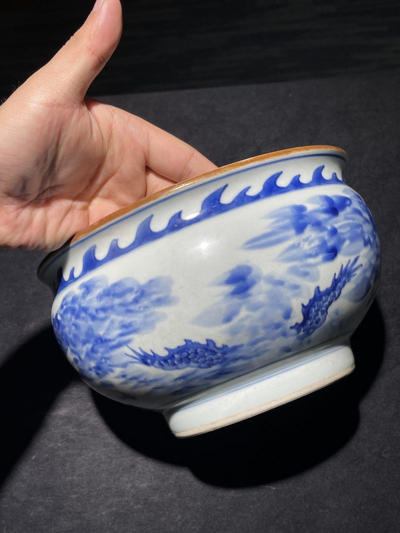 清顺治 青花云龙纹香炉 - 图5