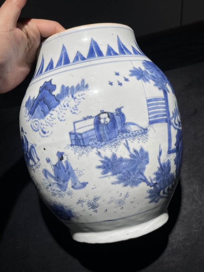 明崇祯 青花人物纹莲子罐 - 图3