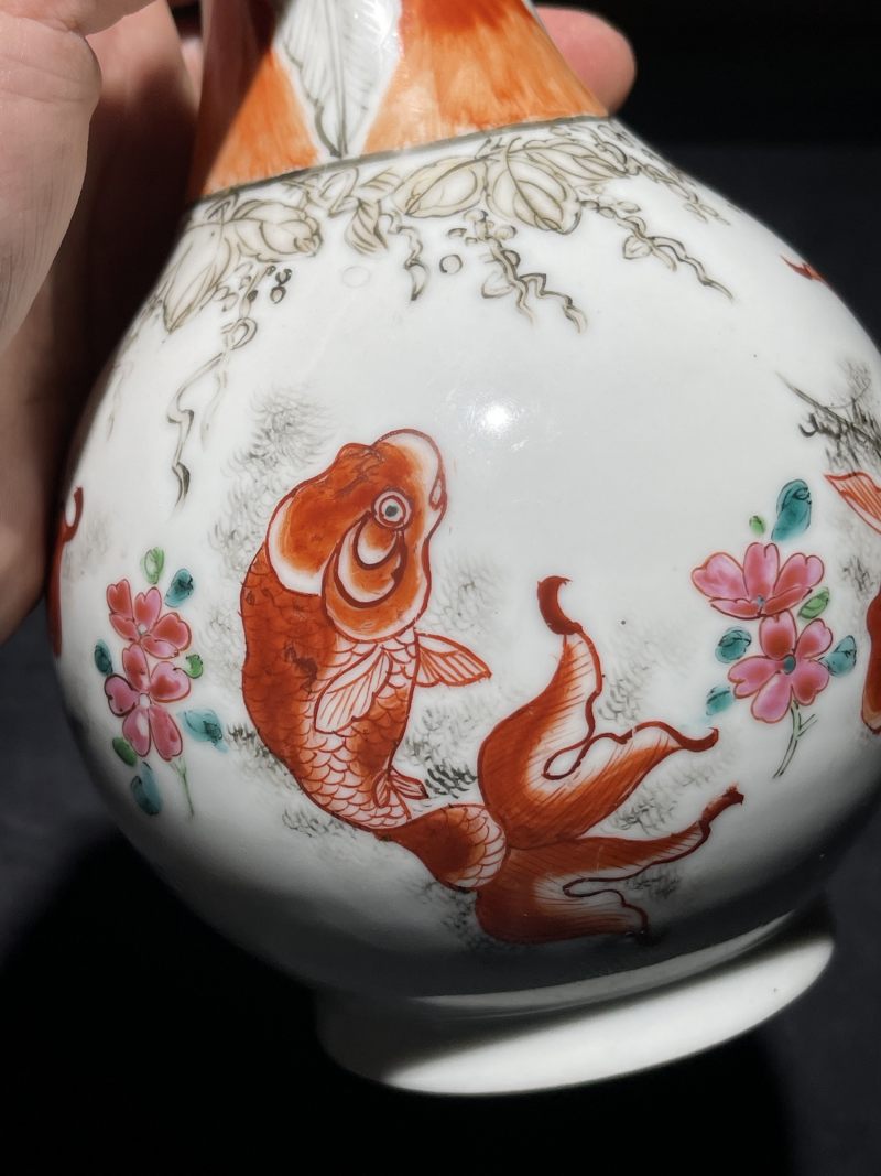 清乾隆 粉彩金玉满堂纹蒜头瓶 - 图4