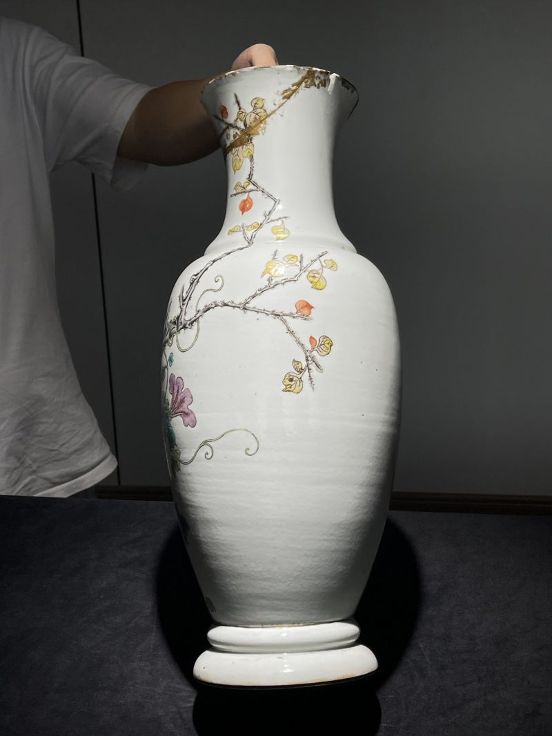 清光绪 江西瓷业公司粉彩花鸟纹大瓶 - 图3