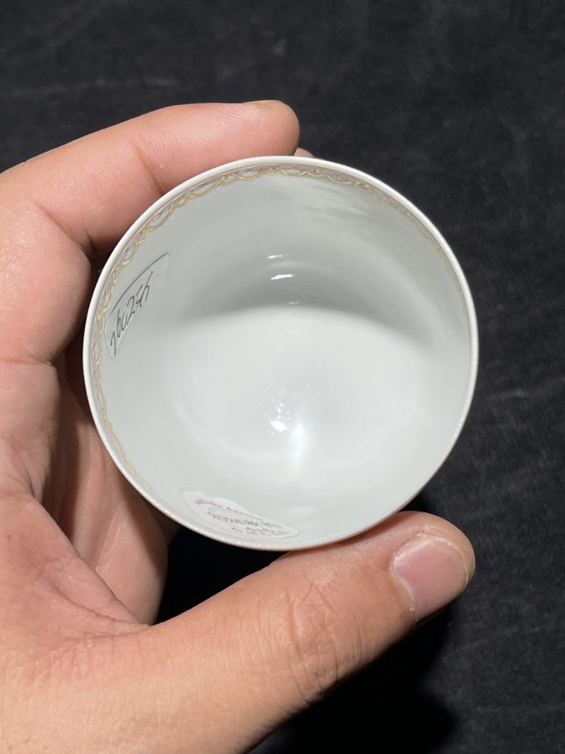 民国 粉彩蝴蝶纹杯 - 图7
