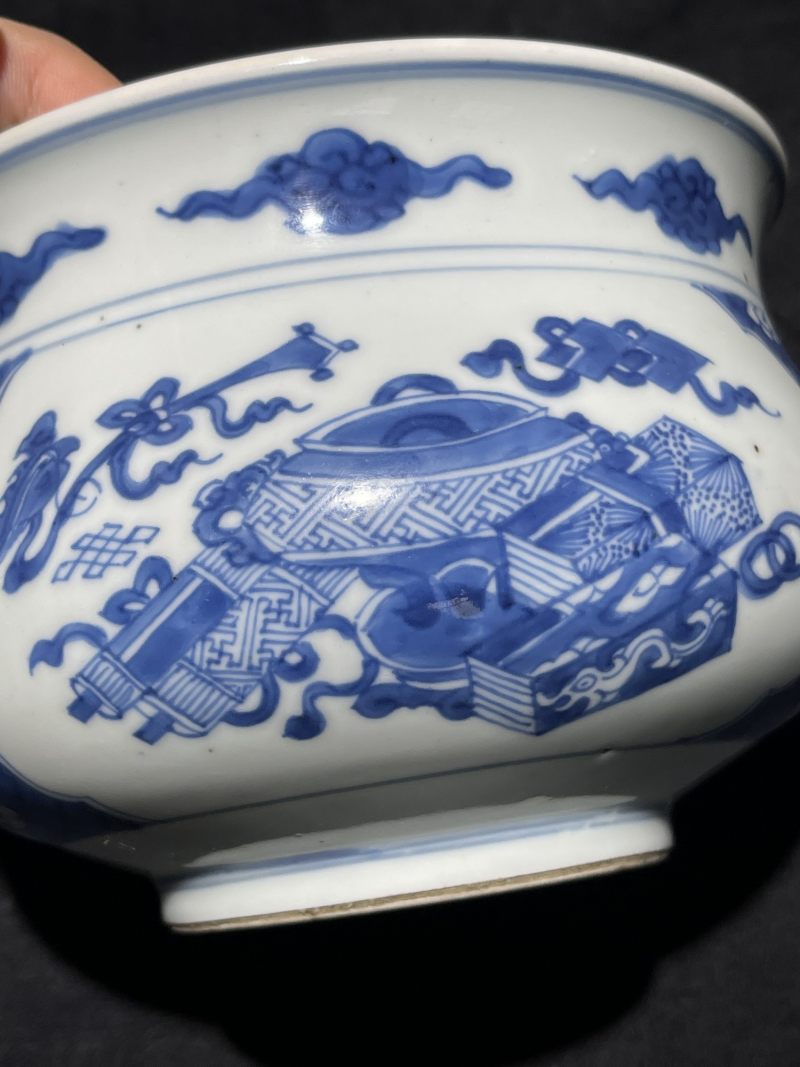 清康熙 青花博古纹香炉 - 图7