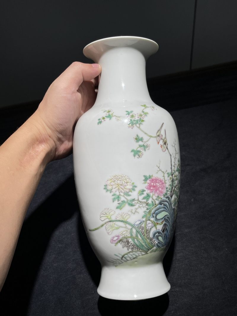 民国 粉彩花鸟纹瓶一对 - 图3