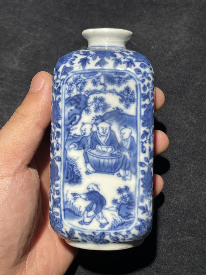 清中期 青花婴戏纹四方小瓶 - 图4