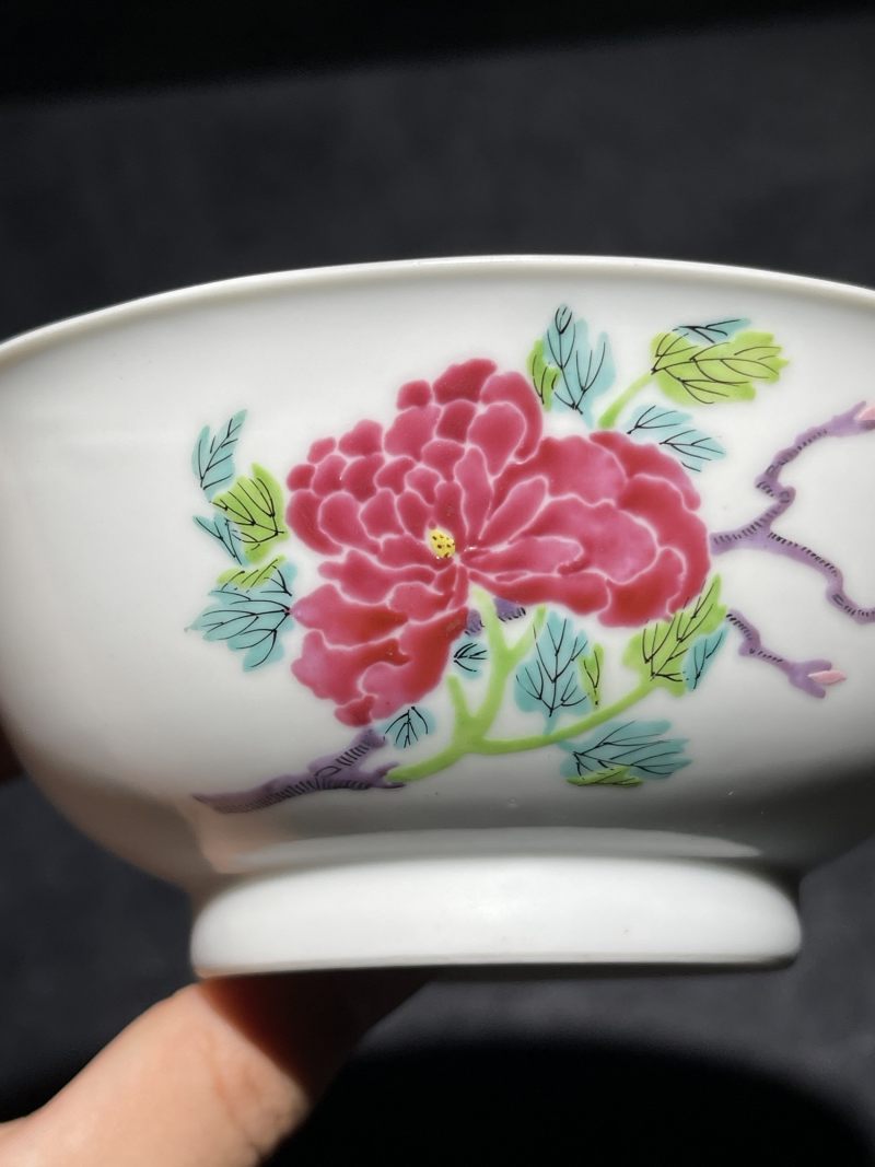清雍正 粉彩没骨花卉纹碗一对 - 图15