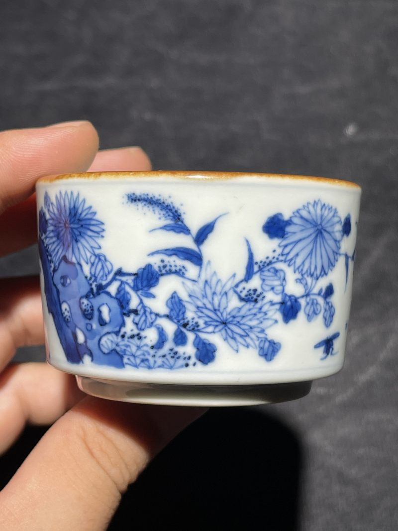 清康熙 青花虫草纹小琴炉 - 图3