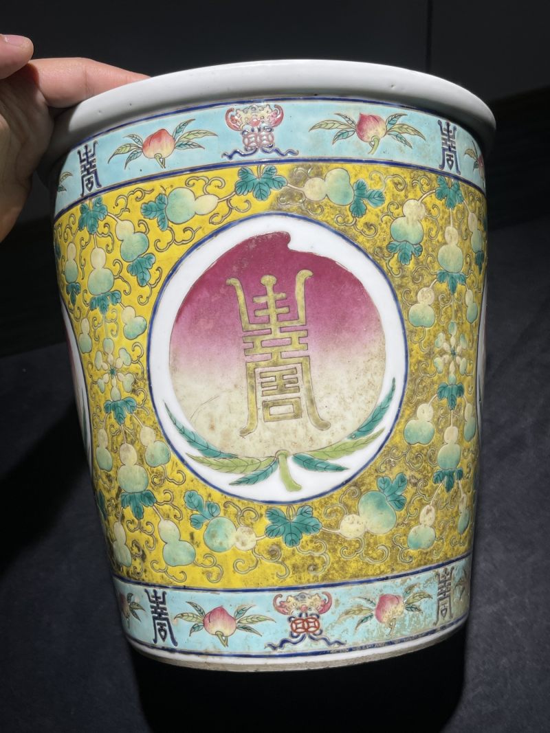 清光绪 粉彩福寿纹花盆 - 图2