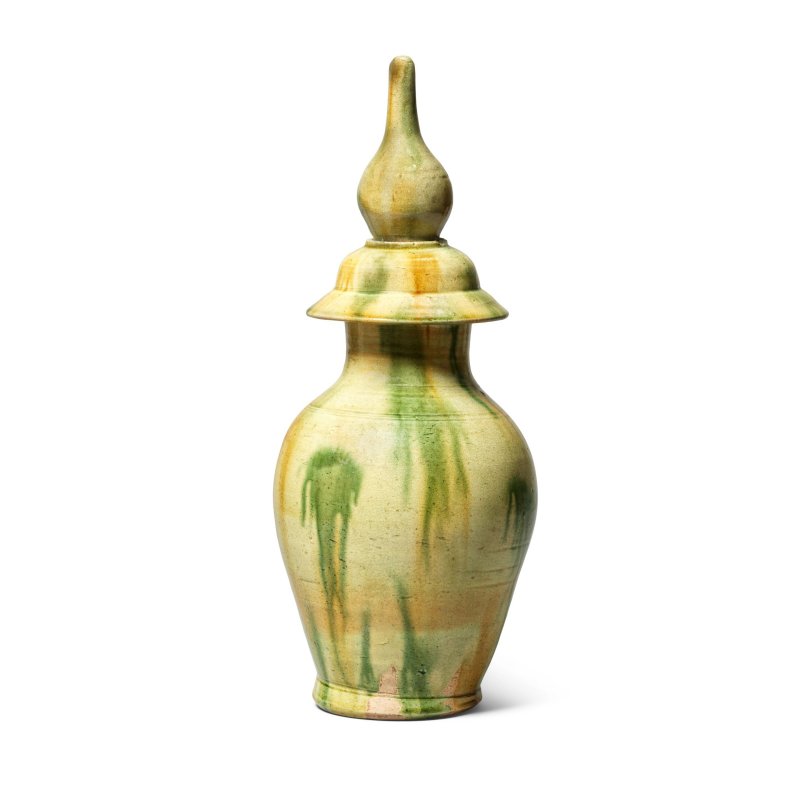 唐 三彩塔式蓋罐 | A SANCAI GLAZED STUPA-SHAPED JAR AND COVER - 图6