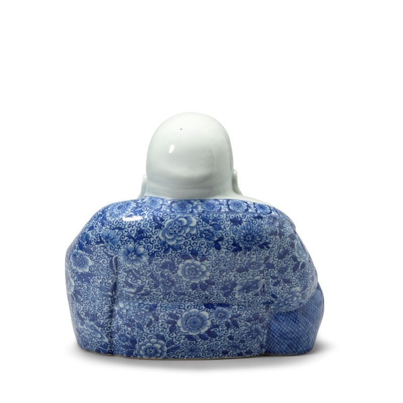 民國 青花布袋和尚 | A BLUE AND WHITE MODEL OF BUDAI - 图4
