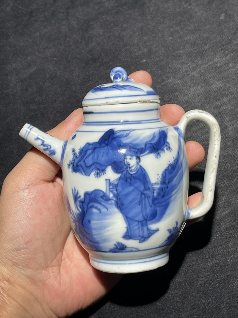明晚期 青花人物纹茶壶 - 图2