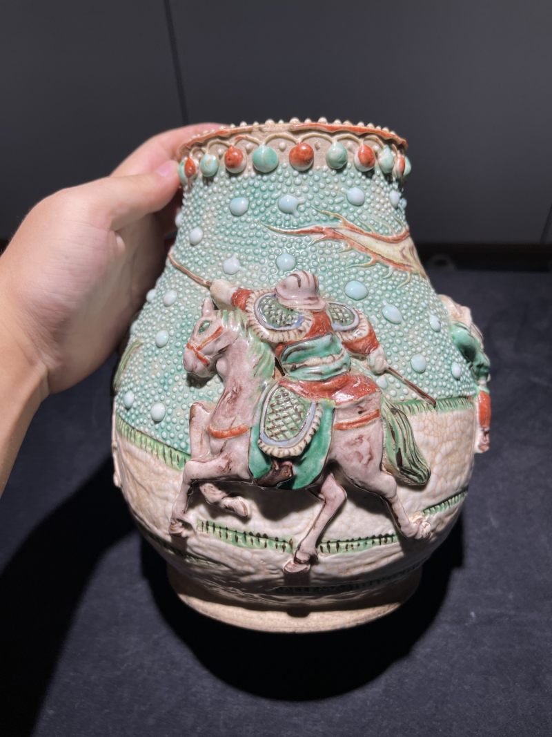清代 浮雕瓷器一组3件 - 图10