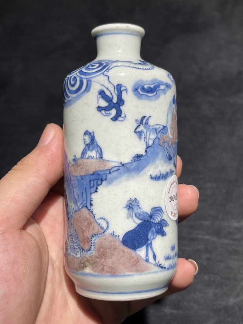 清中期 青花釉里红十二生肖纹大母壶 - 图3