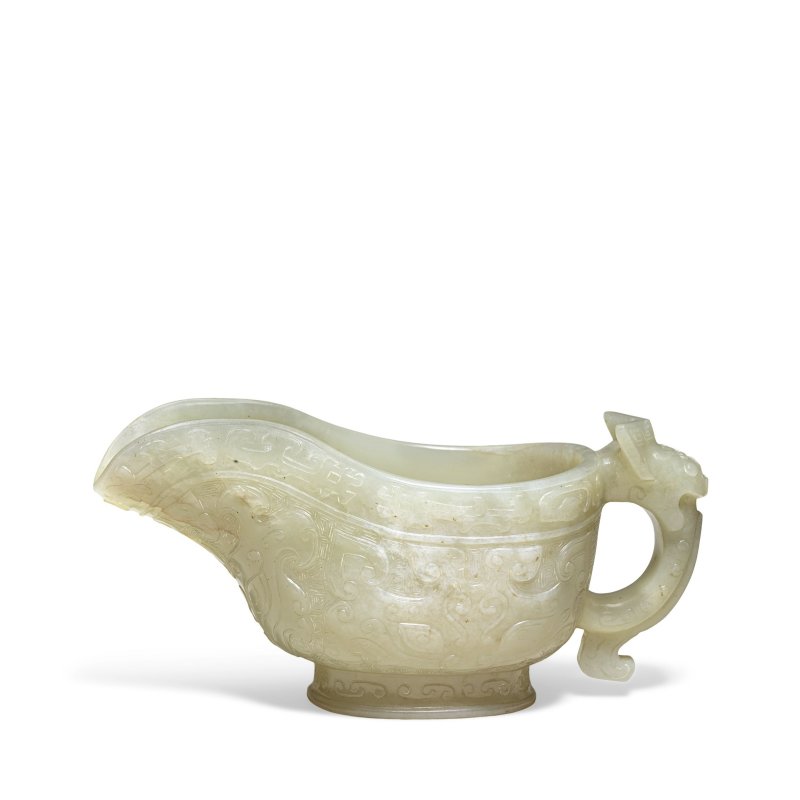 十九世紀 青玉仿古匜 | A LARGE CARVED ARCHAISTIC JADE POURING VESSEL