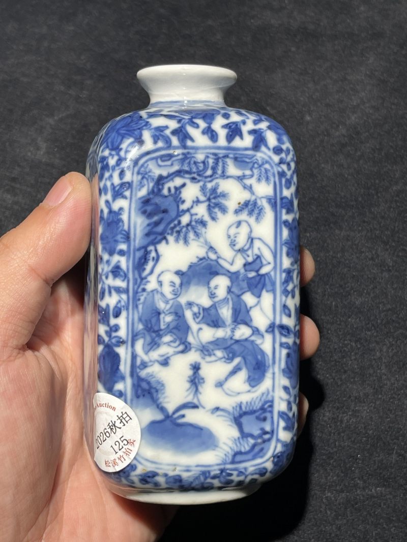 清中期 青花婴戏纹四方小瓶 - 图6