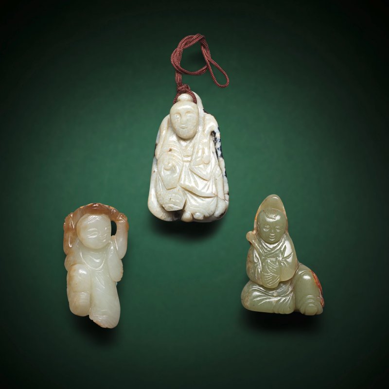 十七至十九世紀 郯子鹿乳奉親玉把件兩件及劉海戲蟾玉把件一件 | TWO FIGURES OF TANZI AND ONE FIGURE OF LIU HAI AND THREE-LEGGED TOAD