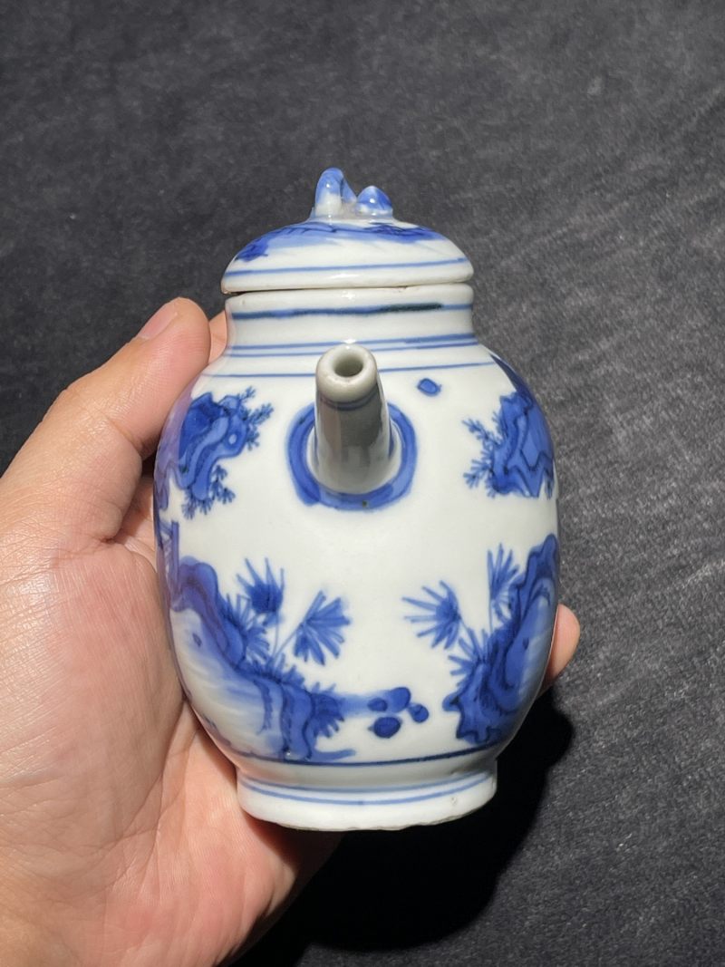 明晚期 青花人物纹茶壶 - 图3