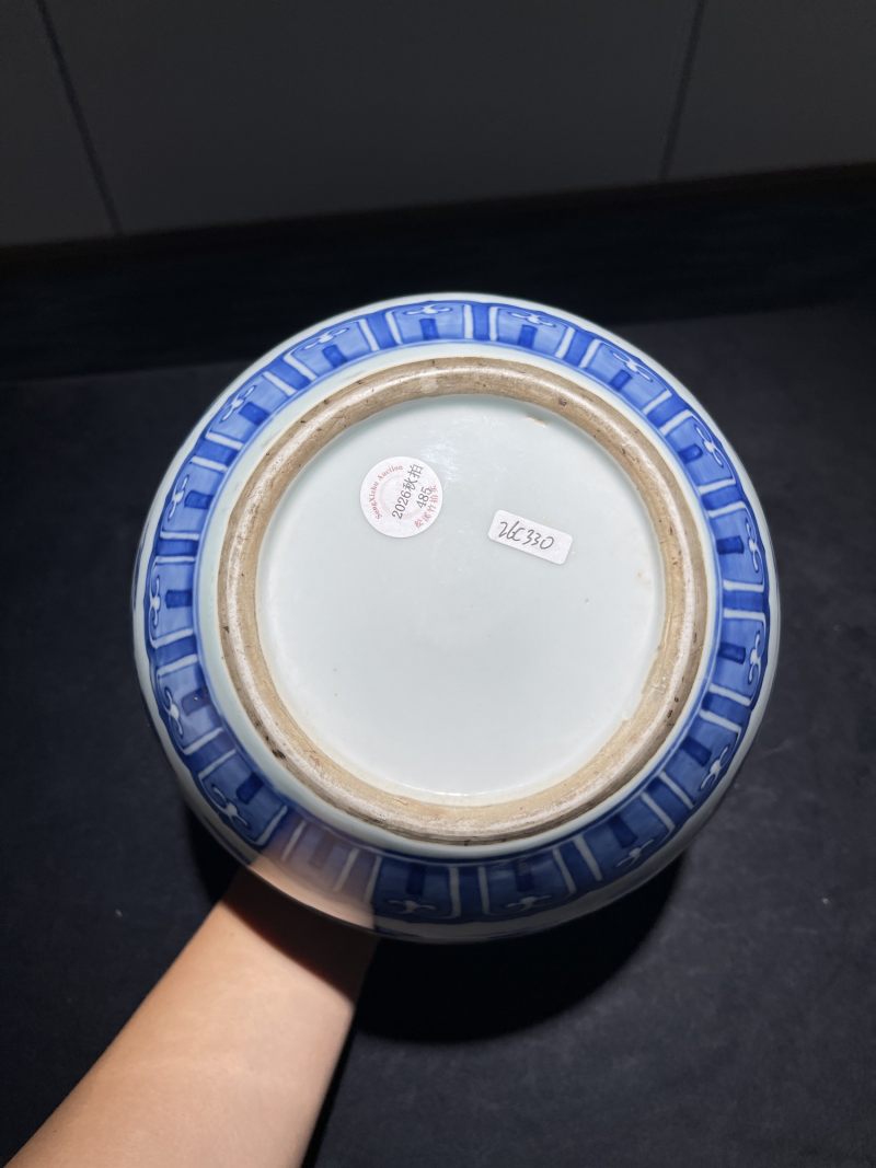 清雍正 青花八宝纹太白罐 - 图8