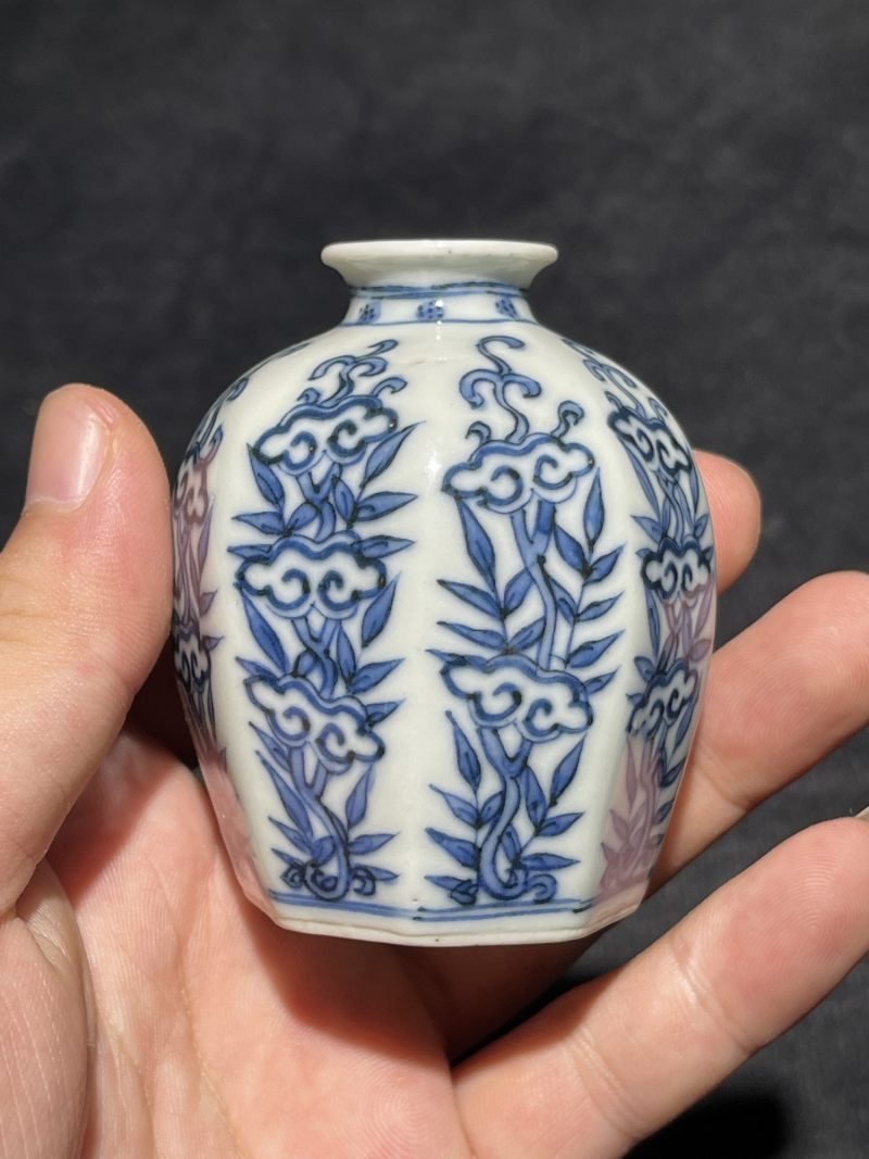 清中期 青花灵芝翠竹纹八棱小罐 - 图4
